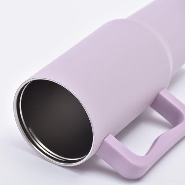 YH01 stainless steel vacuum flask with a lip and a straw